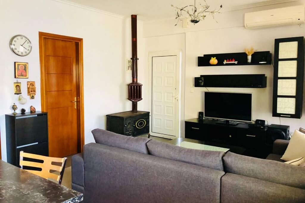 Family Apartment In Greece Kalandra Eksteriør billede